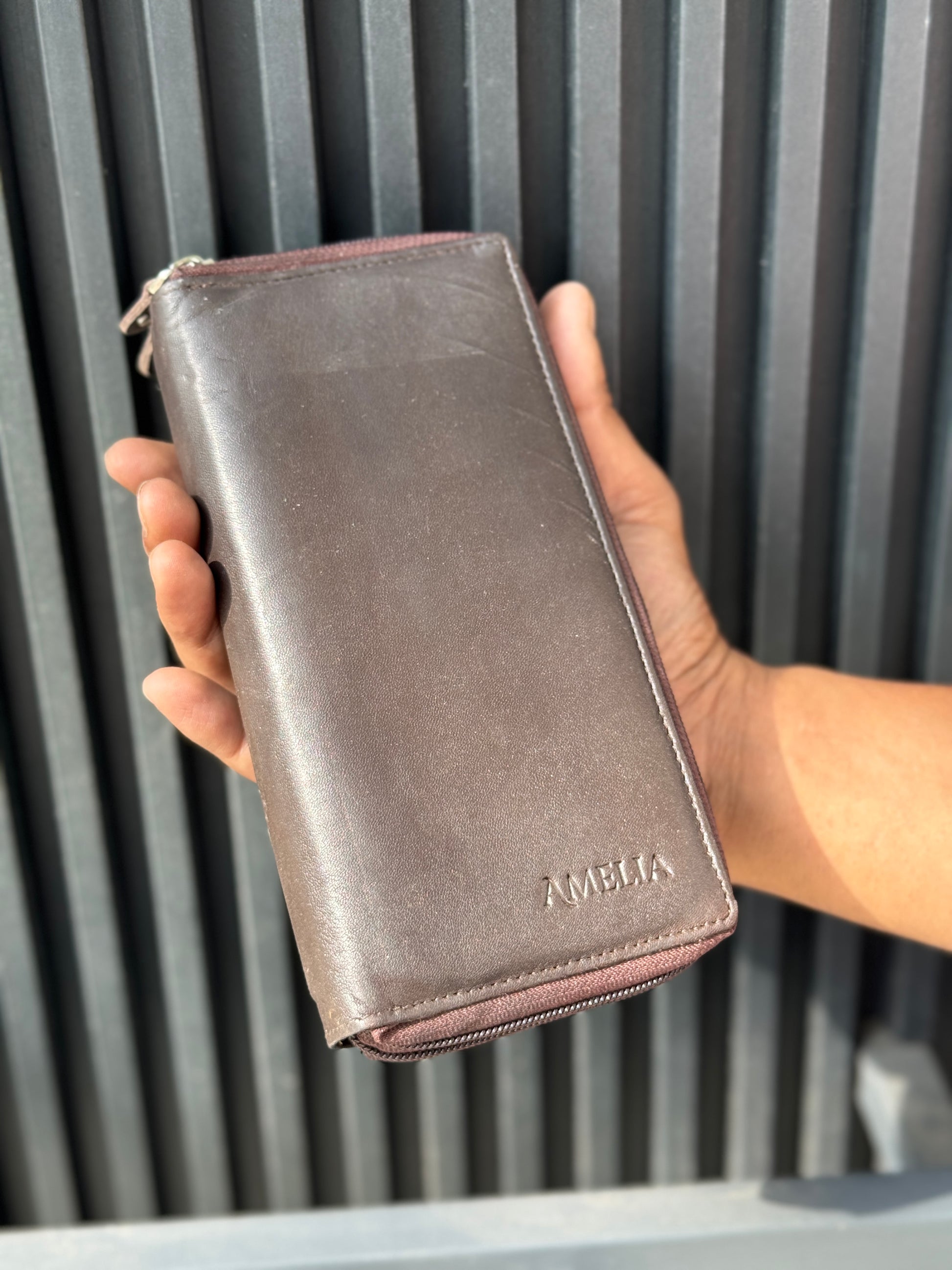 Checkbook Cover with Round Zipper
