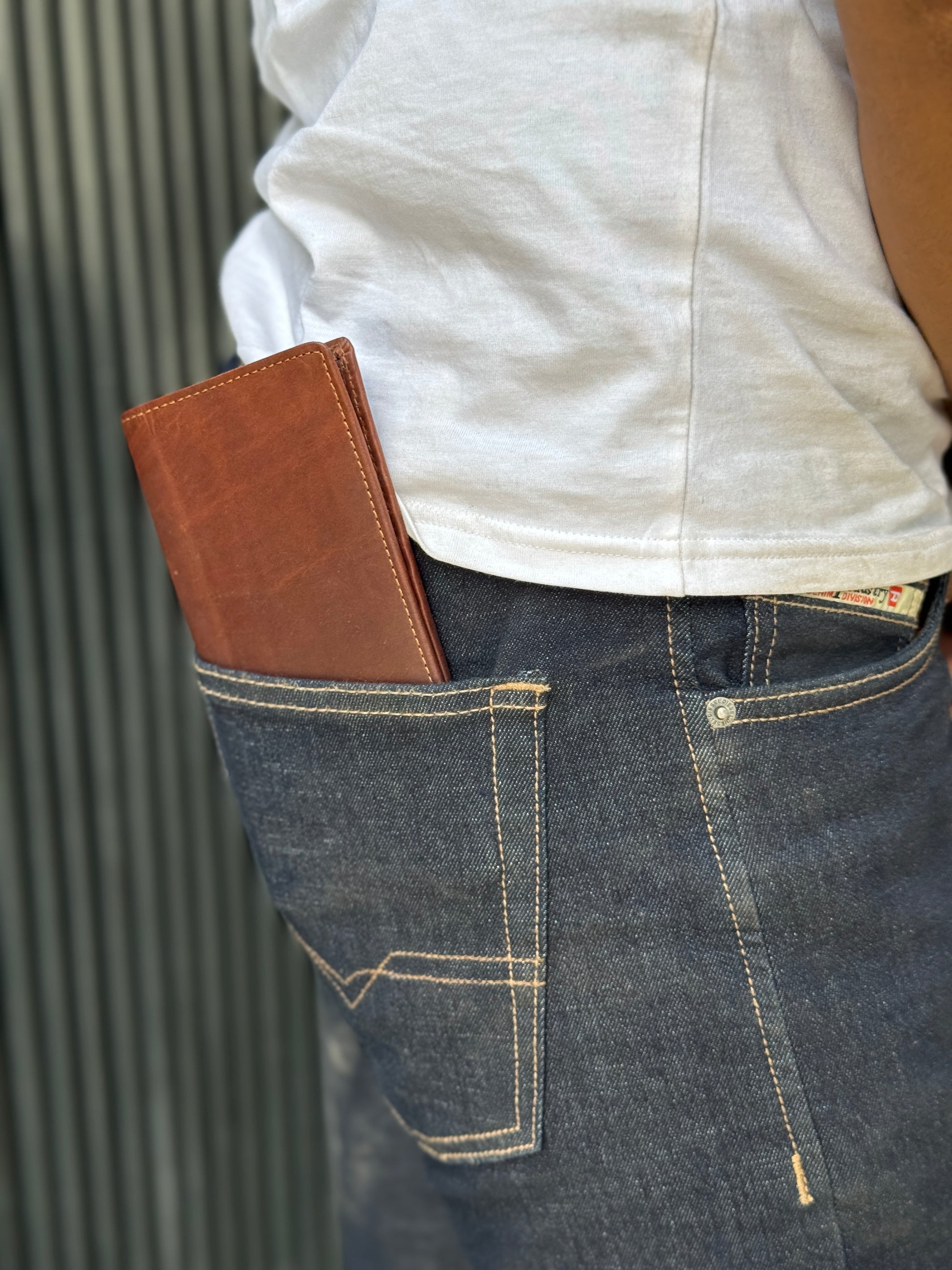 Slim Vintage Checkbook Cover