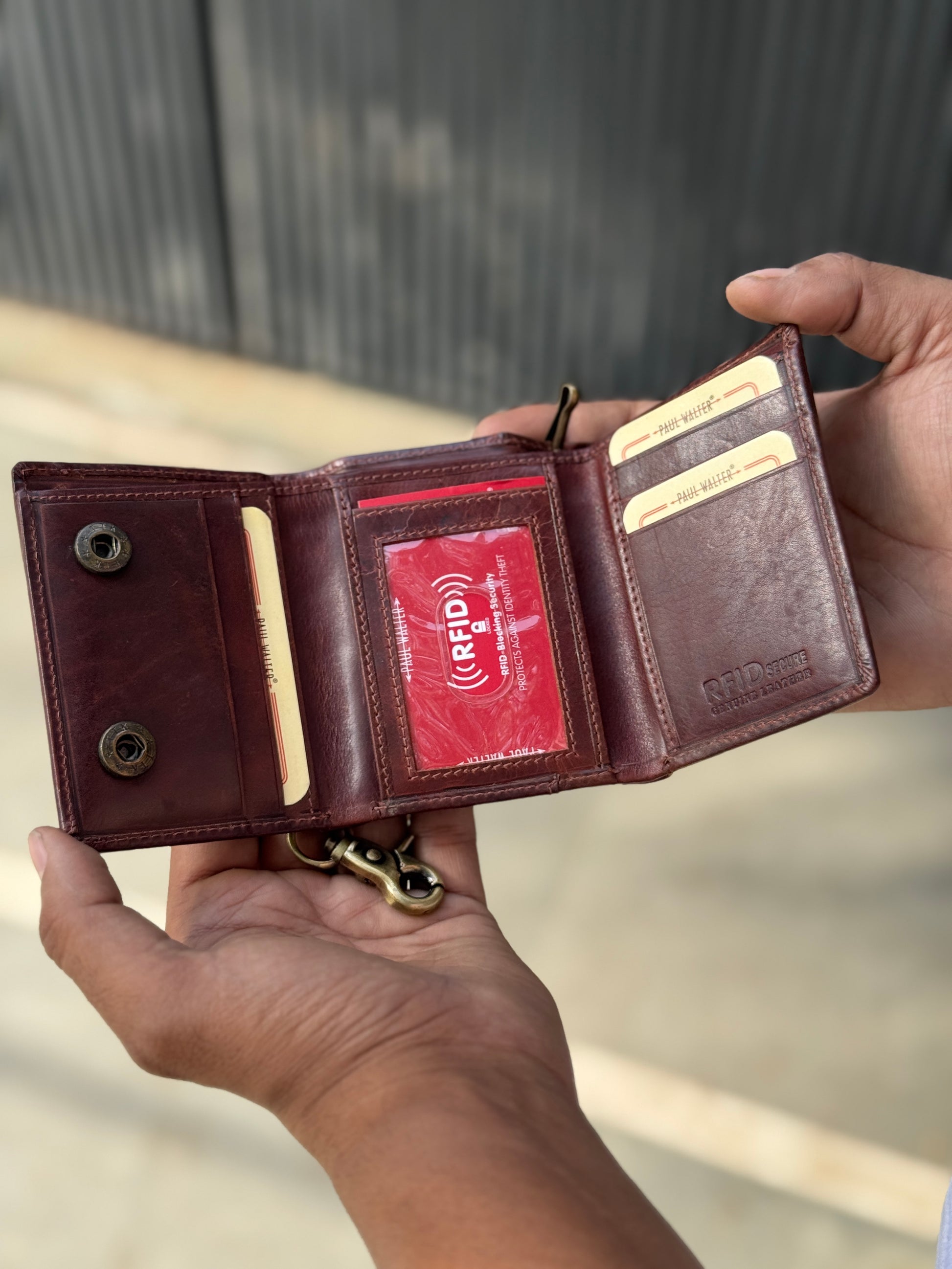Trifold Biker Chain Vintage Hunter Wallet