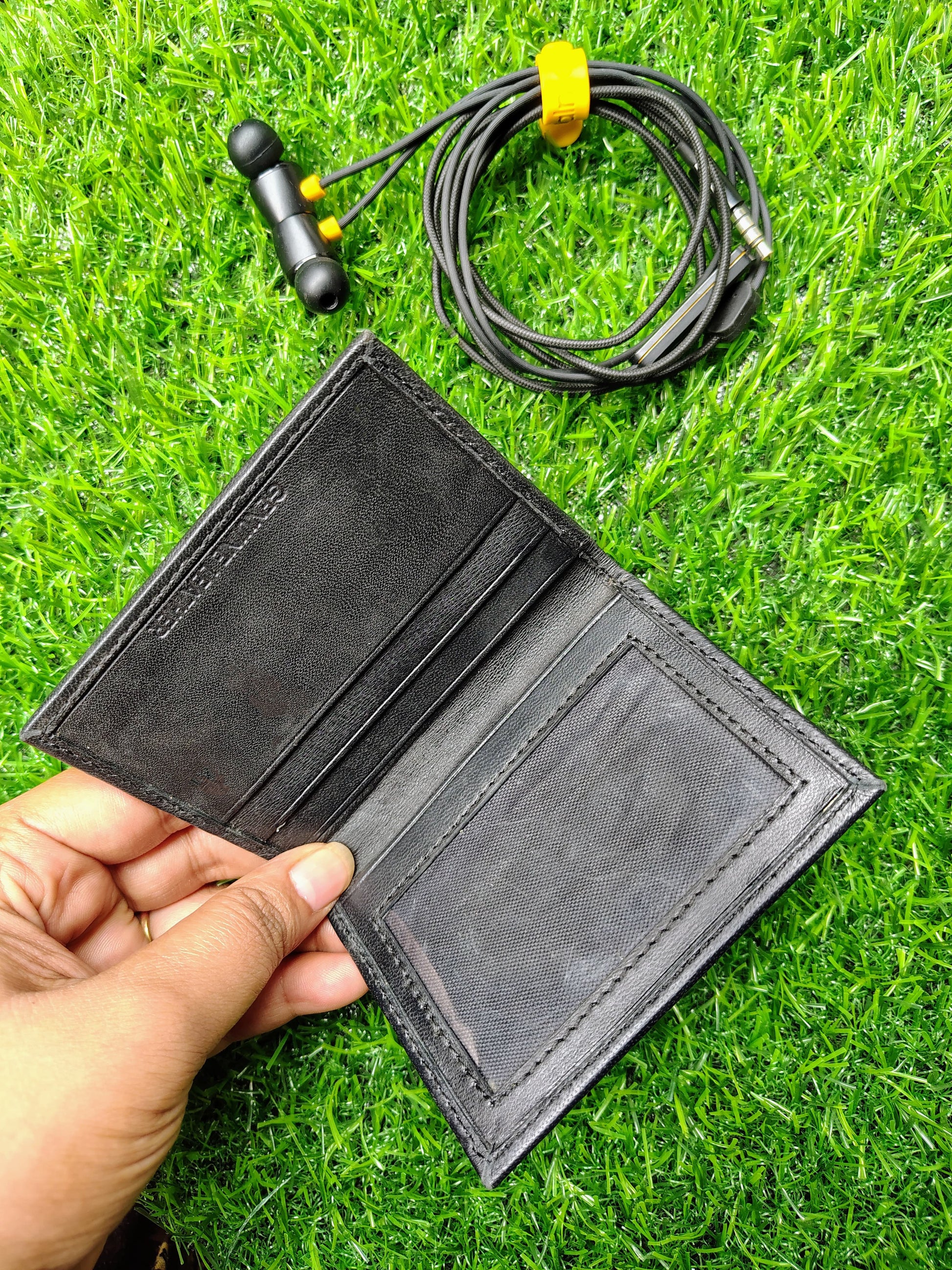 Foldable Card & ID Card Holder