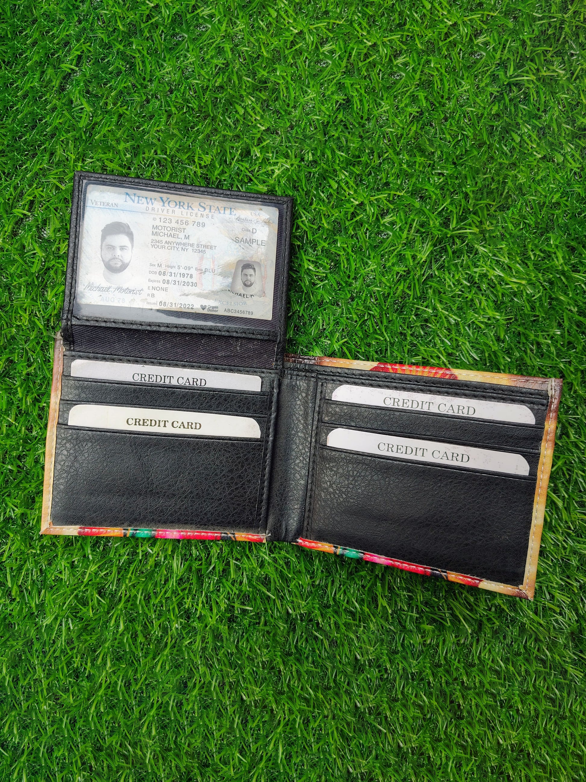 Virgin Mary Print Bifold Wallet