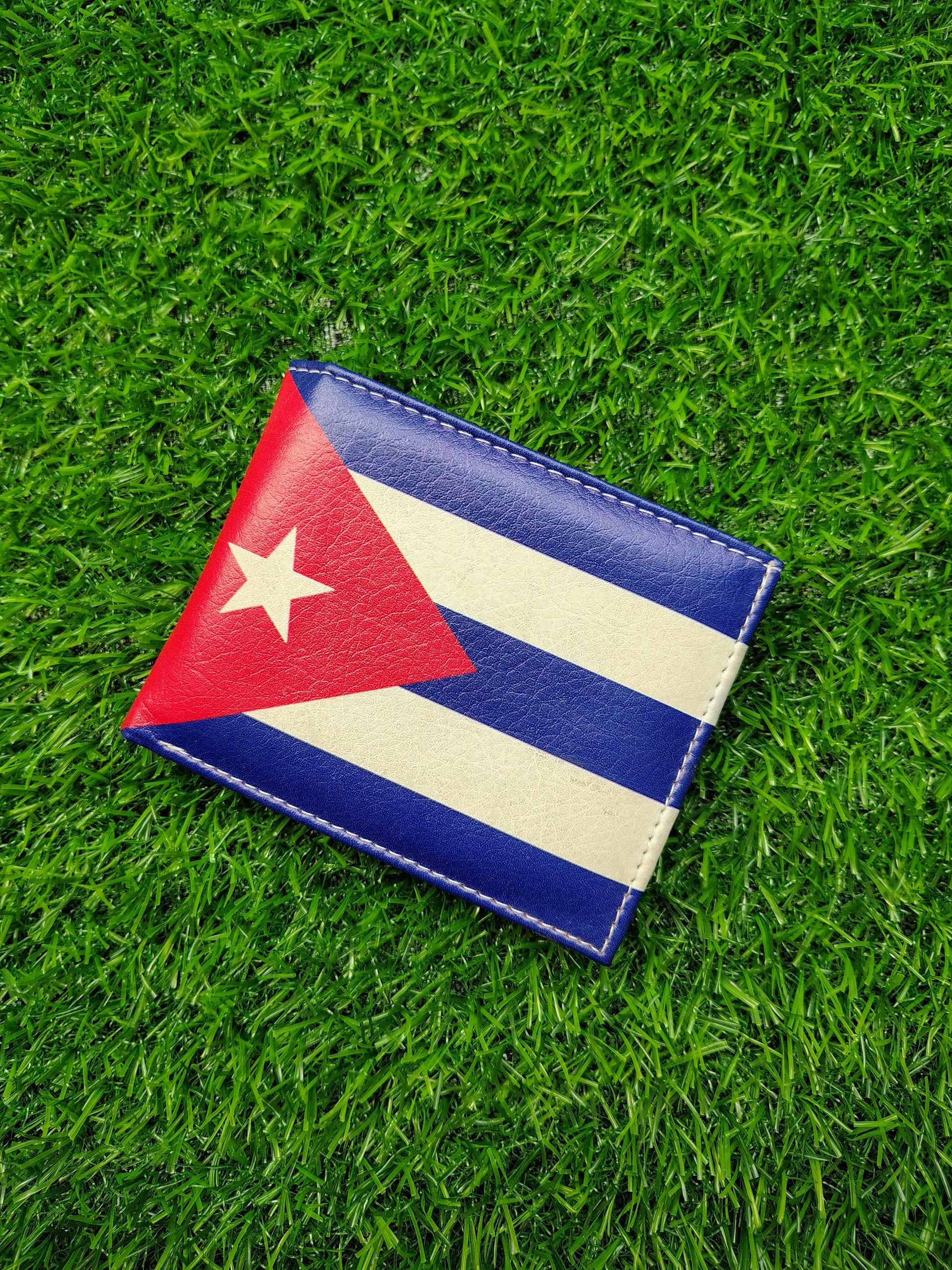 Cuba Flag Print Bifold Wallet