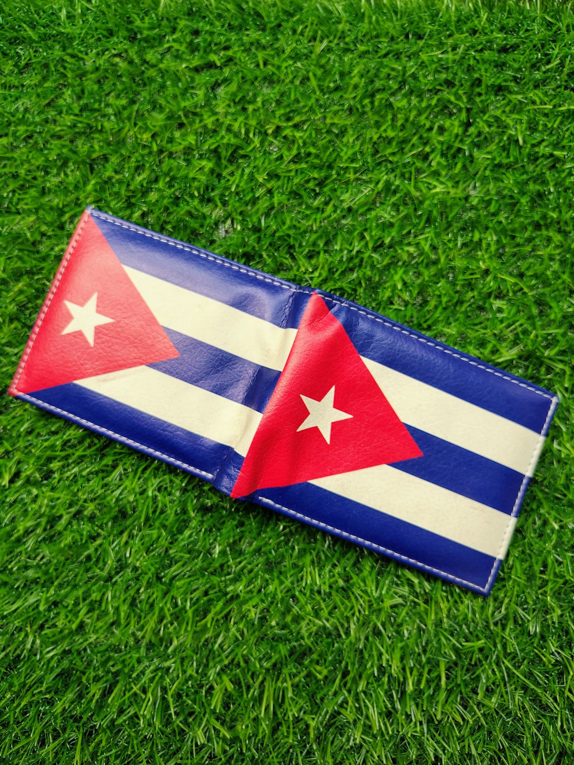 Cuba Flag Print Bifold Wallet