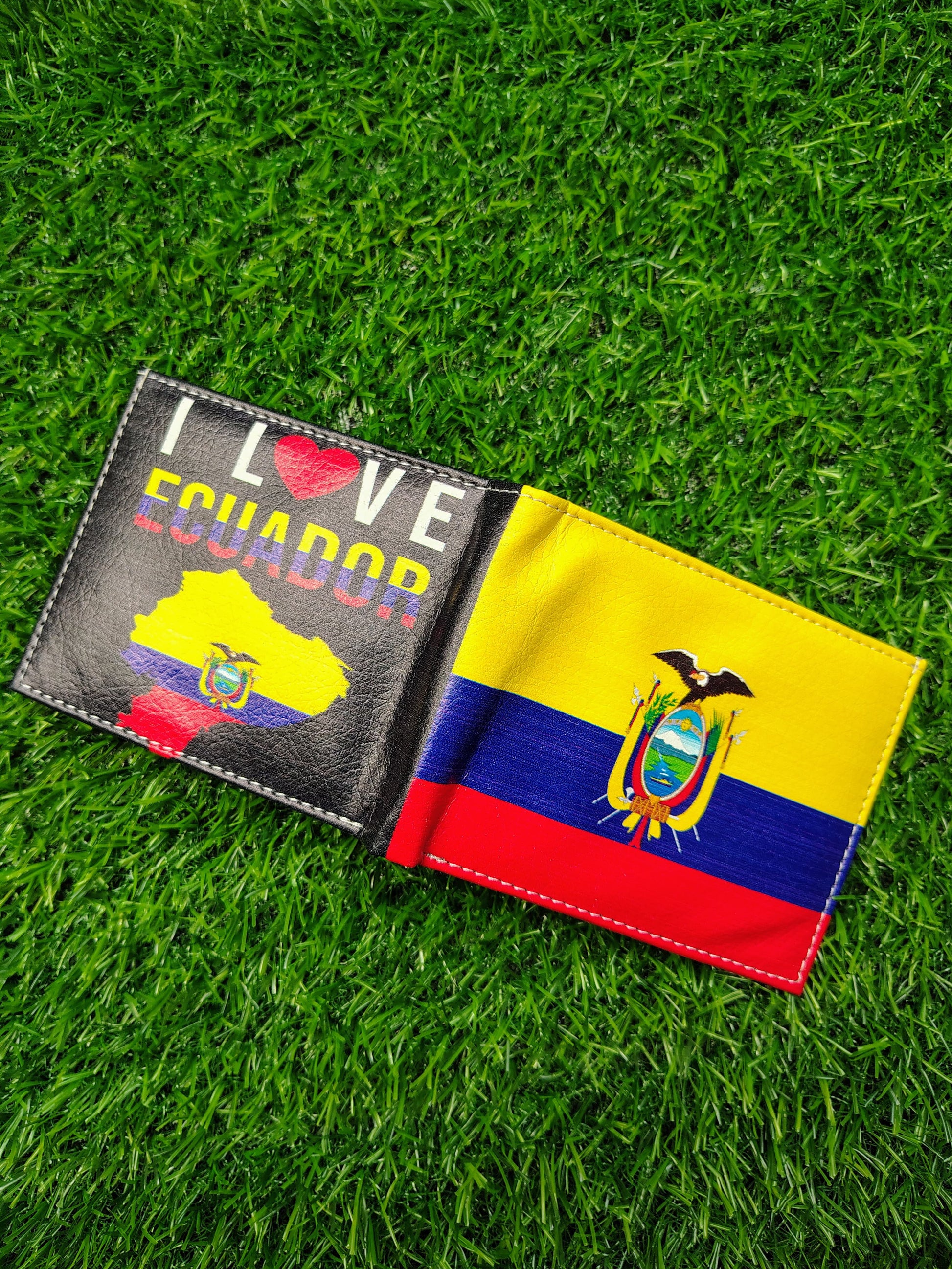 Ecuador Flag Print Bifold Wallet