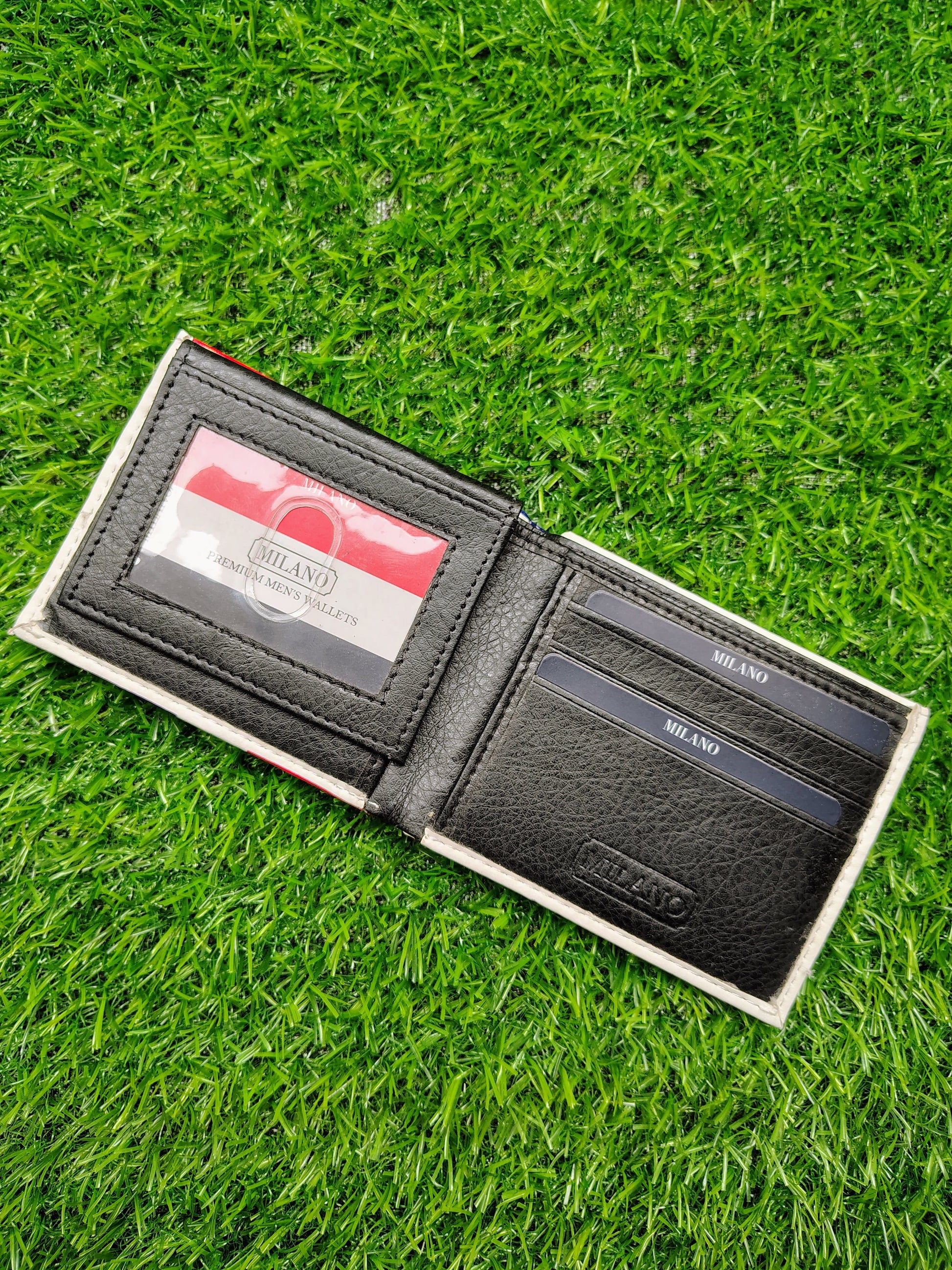 Dominican Republic Flag Print Bifold Wallet