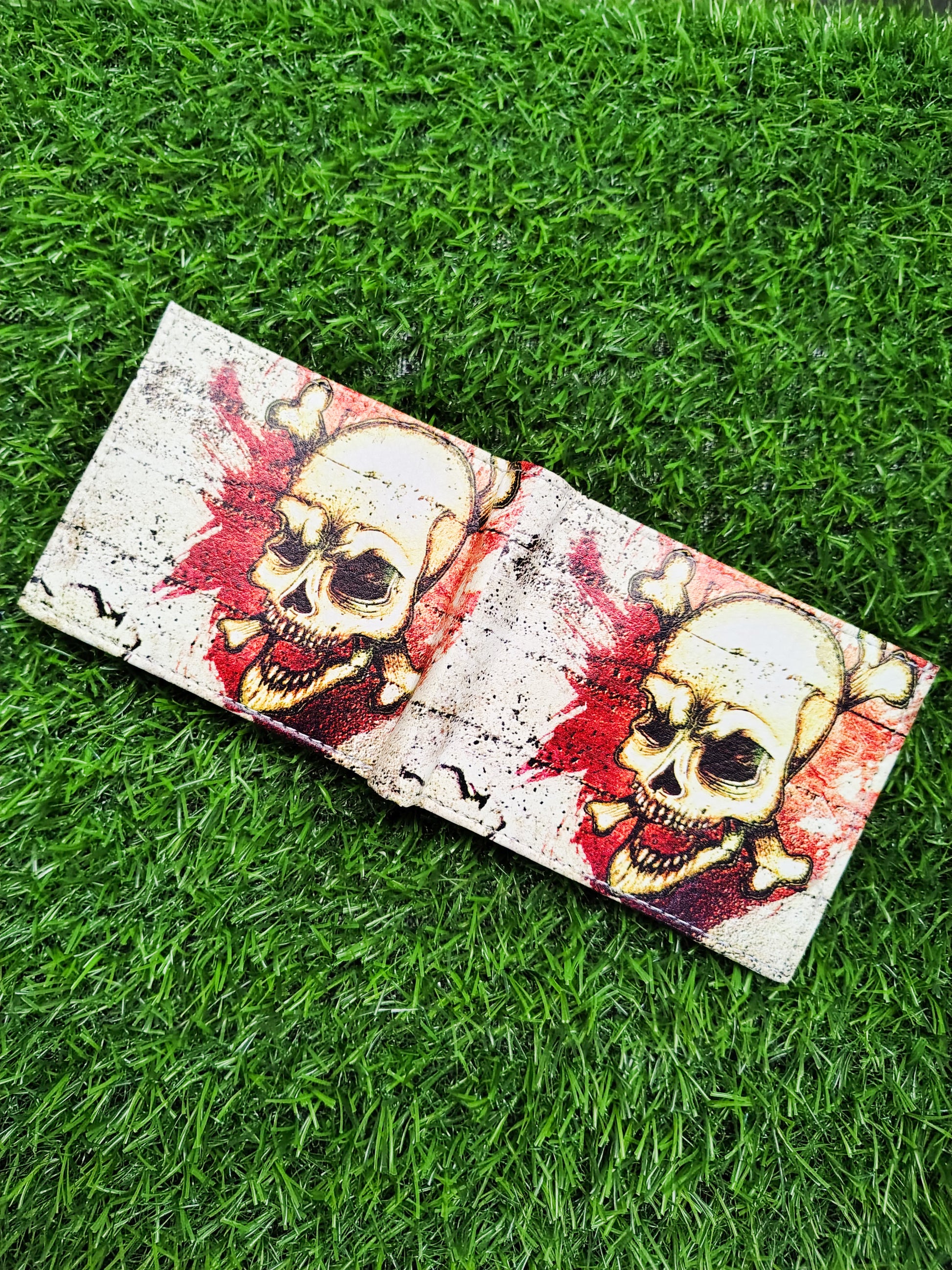 Evil Skull Print Bifold Wallet