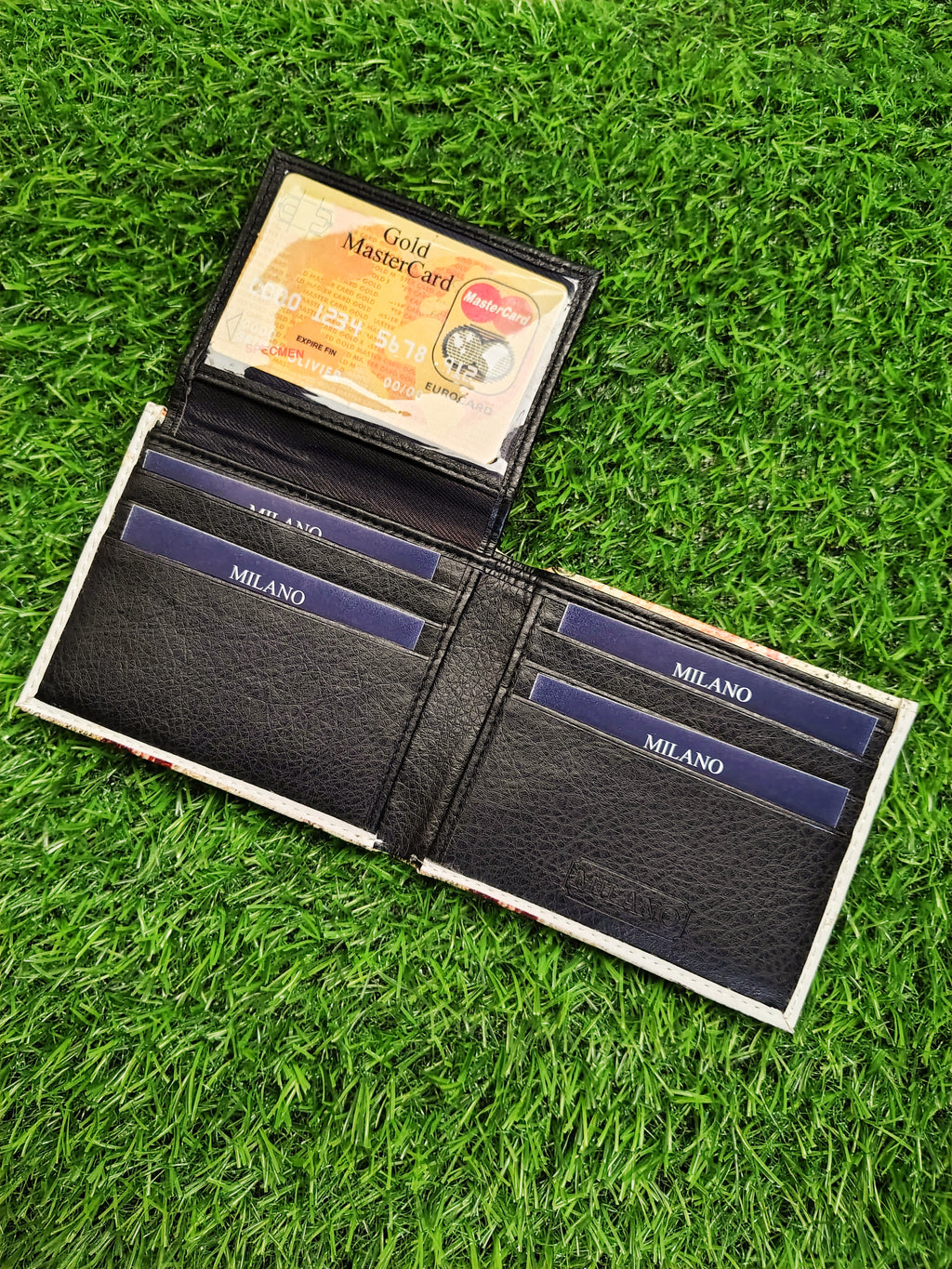 Ecuador Flag Print Bifold Wallet
