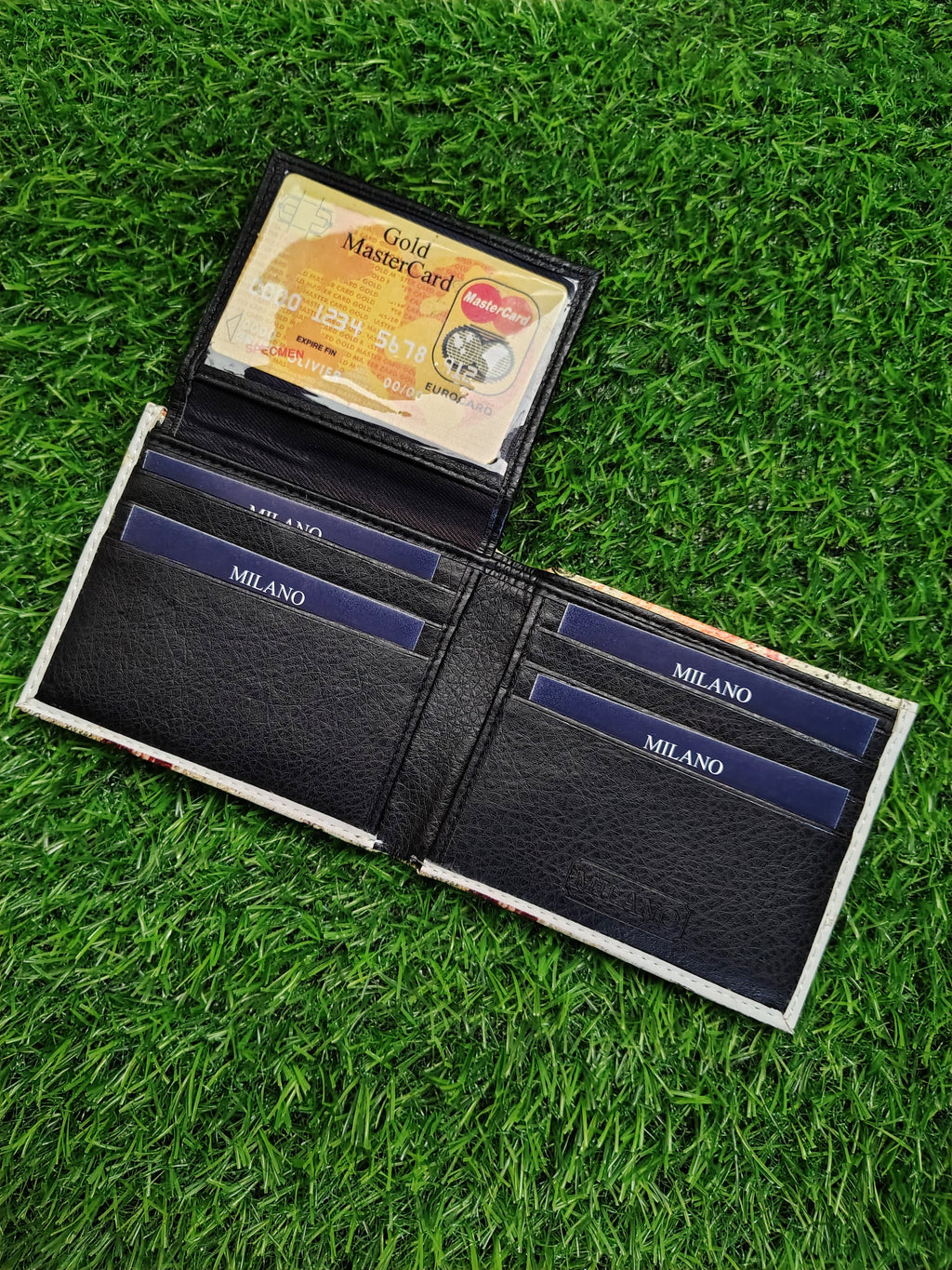 Evil Skull Print Bifold Wallet