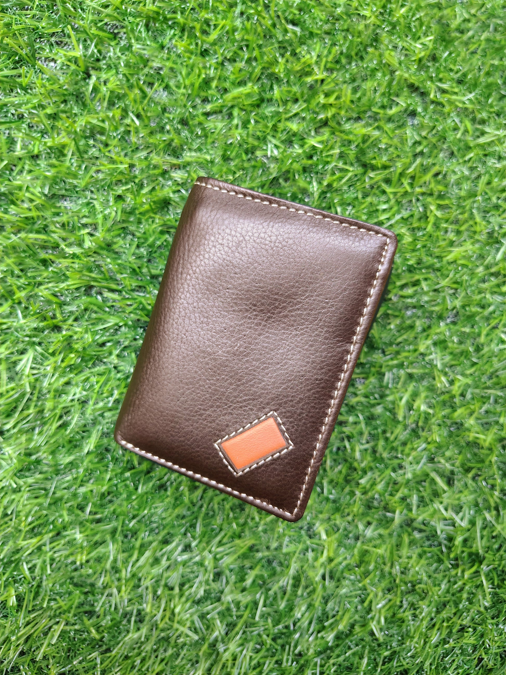 Trifold Wallet with Middle Flap